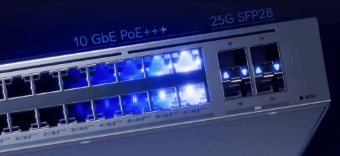 Sistemi di reti aziendali Pixel Informatica