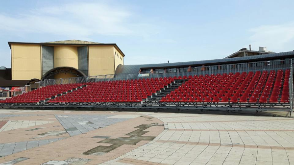 Ro.fra, rofra Noleggio e allestimento di transenne, palchi, podi e tribune, per gare ciclistiche, per gare podistiche, motomondiale, concerti, eventi