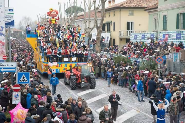 Ro.fra, rofra Noleggio e allestimento di transenne, palchi, podi e tribune, per gare ciclistiche, per gare podistiche, motomondiale, concerti, eventi