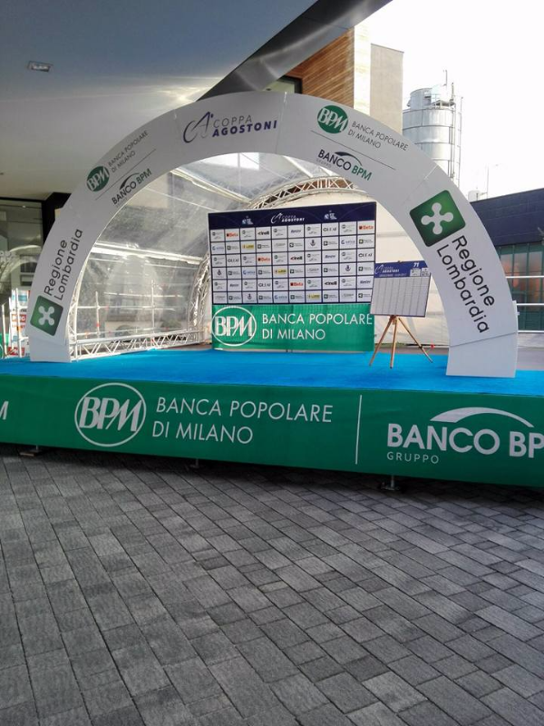 Ro.fra, rofra Noleggio e allestimento di transenne, palchi, podi e tribune, per gare ciclistiche, per gare podistiche, motomondiale, concerti, eventi