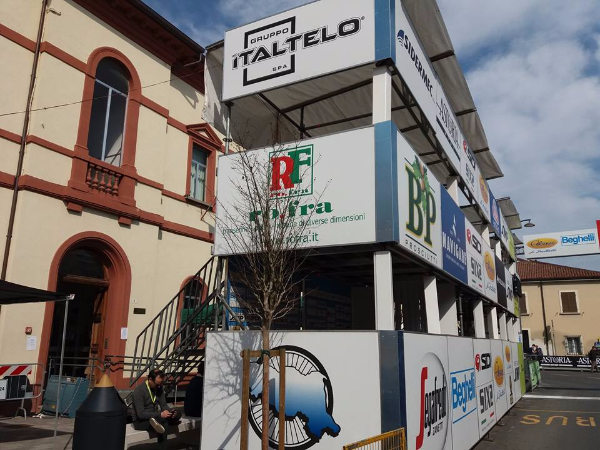 Ro.fra, rofra Noleggio e allestimento di transenne, palchi, podi e tribune, per gare ciclistiche, per gare podistiche, motomondiale, concerti, eventi