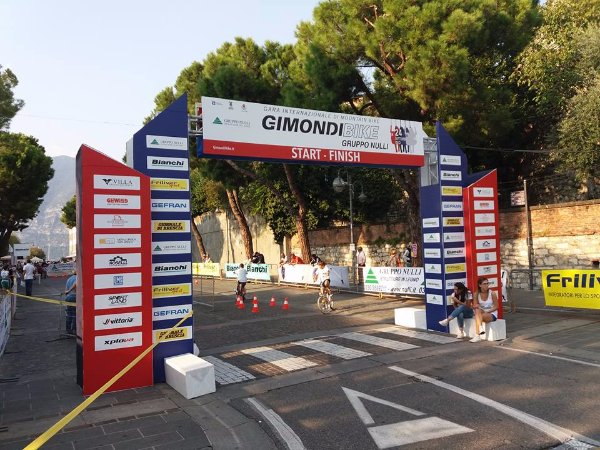 Ro.fra, rofra Noleggio e allestimento di transenne, palchi, podi e tribune, per gare ciclistiche, per gare podistiche, motomondiale, concerti, eventi