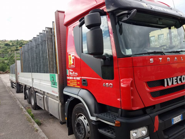 Ro.fra, rofra Noleggio e allestimento di transenne, palchi, podi e tribune, per gare ciclistiche, per gare podistiche, motomondiale, concerti, eventi