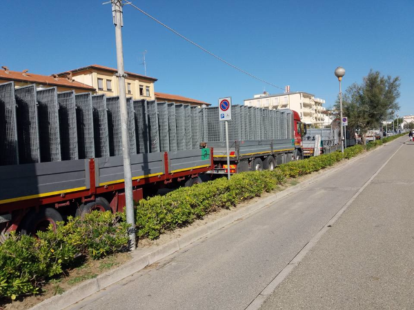 Ro.fra, rofra Noleggio e allestimento di transenne, palchi, podi e tribune, per gare ciclistiche, per gare podistiche, motomondiale, concerti, eventi