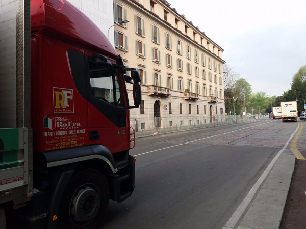 Ro.fra, rofra Noleggio e allestimento di transenne, palchi, podi e tribune, per gare ciclistiche, per gare podistiche, motomondiale, concerti, eventi