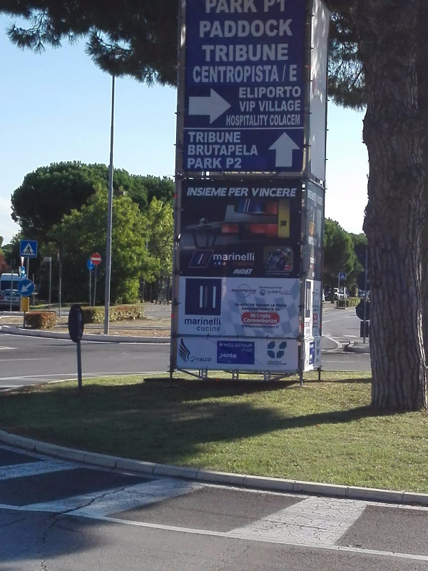 Ro.fra, rofra Noleggio e allestimento di transenne, palchi, podi e tribune, per gare ciclistiche, per gare podistiche, motomondiale, concerti, eventi