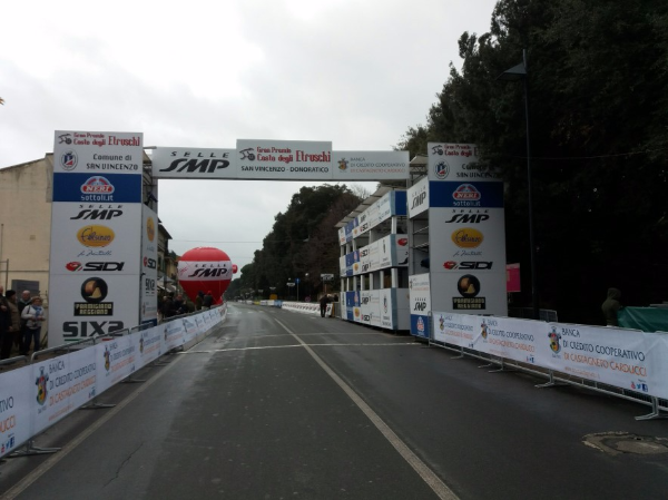 Ro.fra, rofra Noleggio e allestimento di transenne, palchi, podi e tribune, per gare ciclistiche, per gare podistiche, motomondiale, concerti, eventi