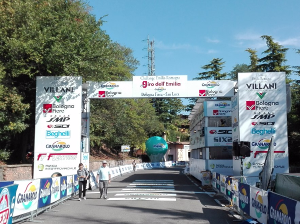 Ro.fra, rofra Noleggio e allestimento di transenne, palchi, podi e tribune, per gare ciclistiche, per gare podistiche, motomondiale, concerti, eventi