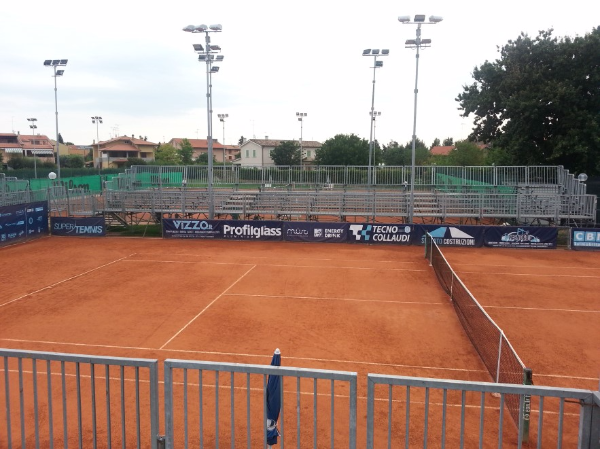 Ro.fra, rofra Noleggio e allestimento di transenne, palchi, podi e tribune, per gare ciclistiche, per gare podistiche, motomondiale, concerti, eventi