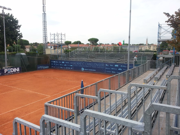 Ro.fra, rofra Noleggio e allestimento di transenne, palchi, podi e tribune, per gare ciclistiche, per gare podistiche, motomondiale, concerti, eventi