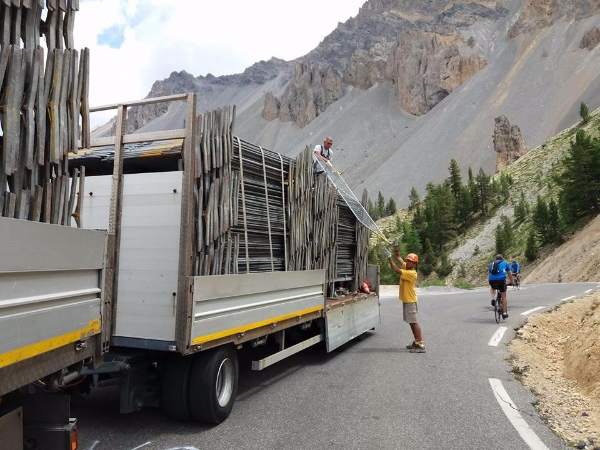 Ro.fra, rofra Noleggio e allestimento di transenne, palchi, podi e tribune, per gare ciclistiche, per gare podistiche, motomondiale, concerti, eventi
