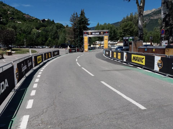 Ro.fra, rofra Noleggio e allestimento di transenne, palchi, podi e tribune, per gare ciclistiche, per gare podistiche, motomondiale, concerti, eventi